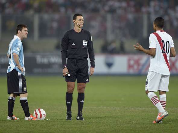 foto Lionel Messi 2012 vs peru